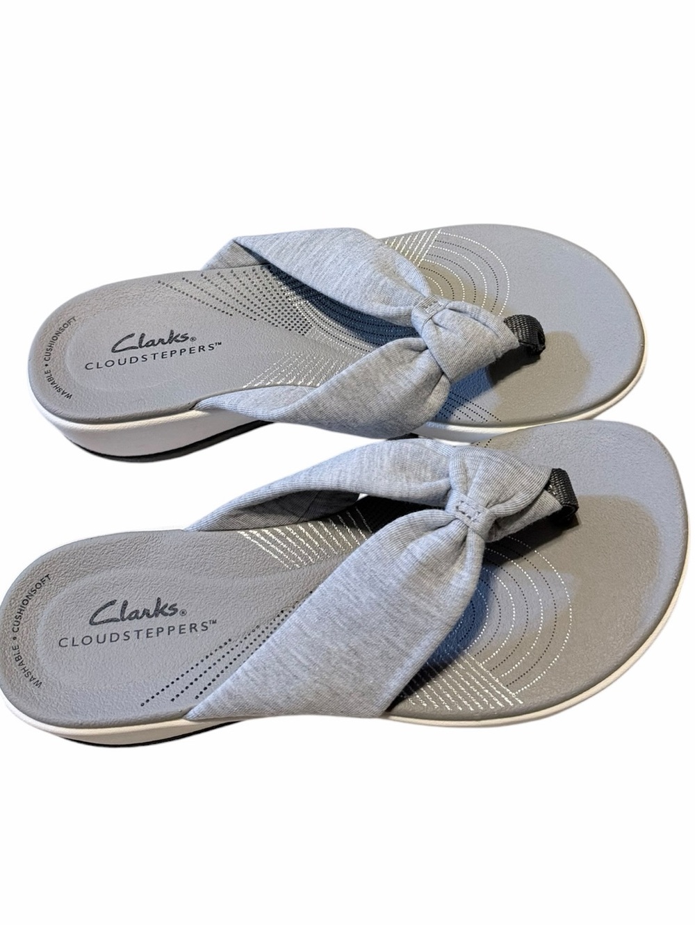 🌼🌟NIB Clarks Cloudsteppers Gray Knotted Thong Sandals - Picture 12 of 12